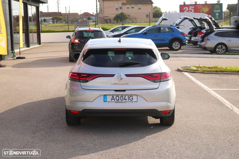Renault Mégane 1.5 Blue dCi Limited - 9