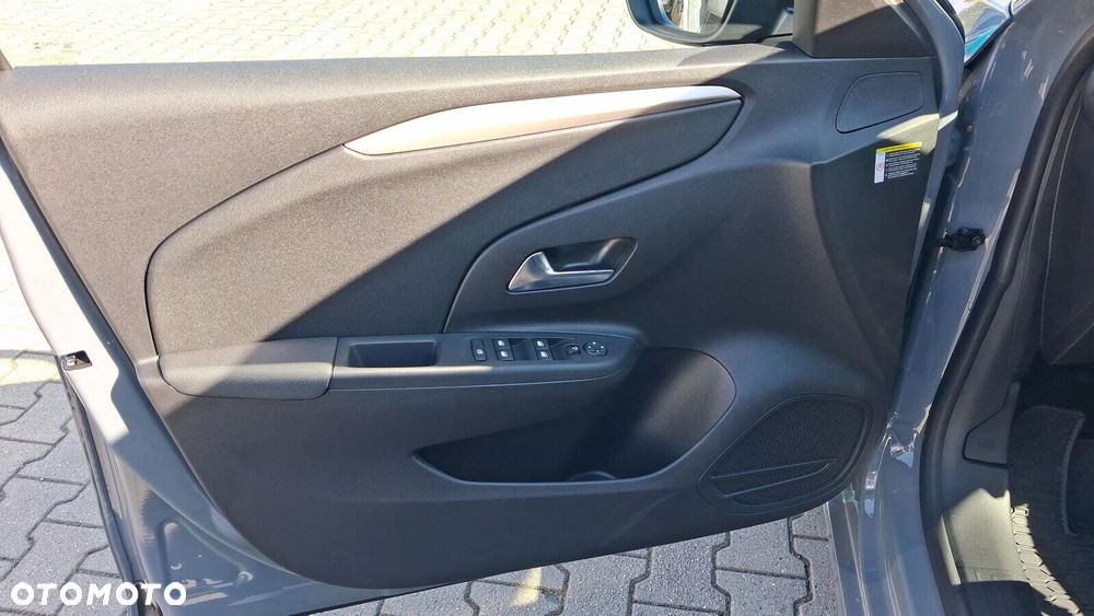 Opel Corsa - 12