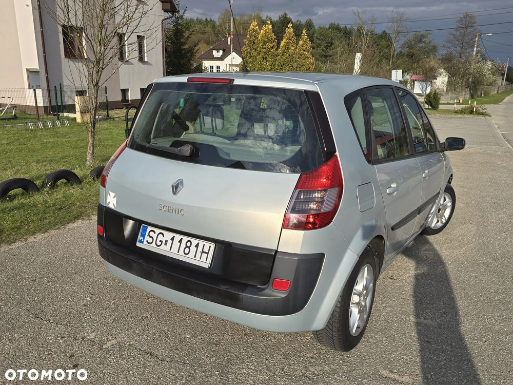 Renault Scenic 1.6 Exception - 13