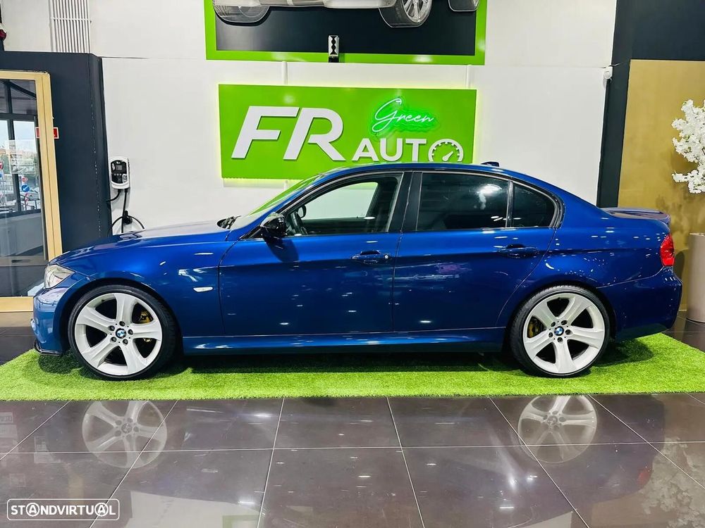 BMW 318 d Pack M - 11