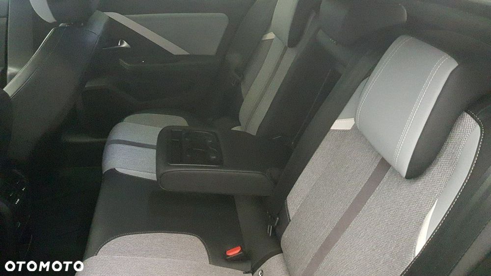 Opel Astra - 17