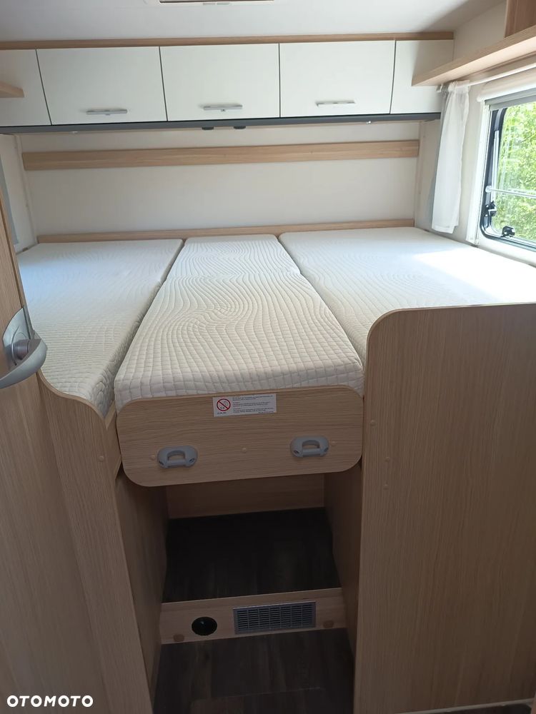 Sunlight Ducato camper - 36