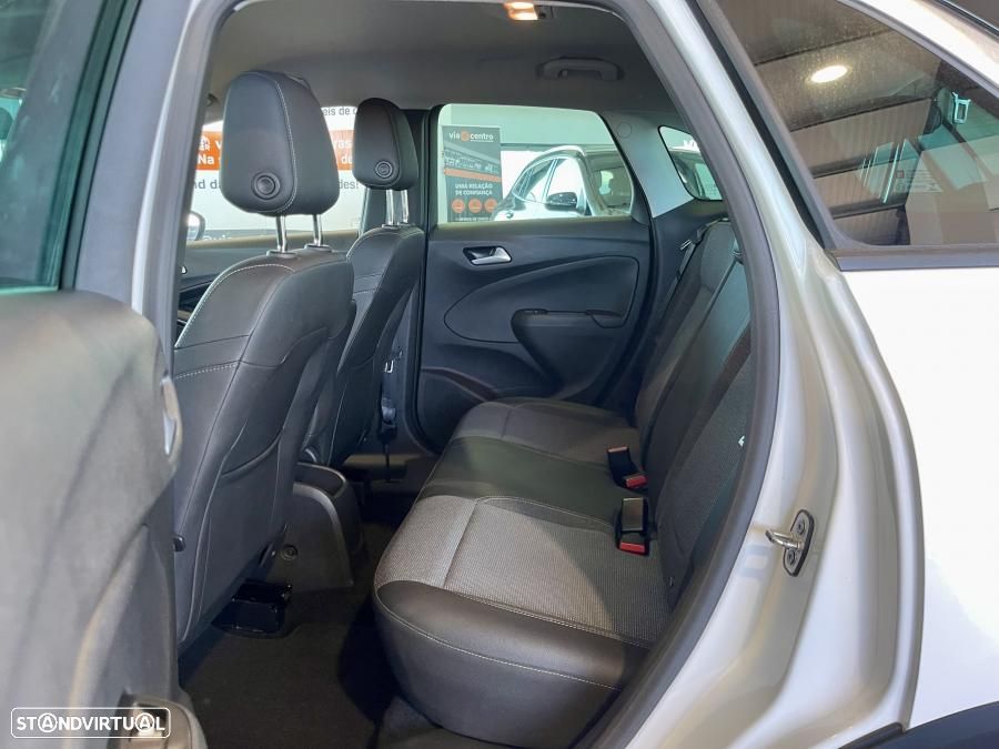 Opel Crossland 1.5 D Elegance - 25