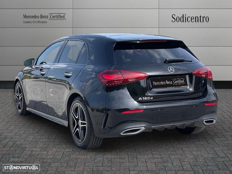 Mercedes-Benz A 180 d 8G-DCT AMG Line - 3
