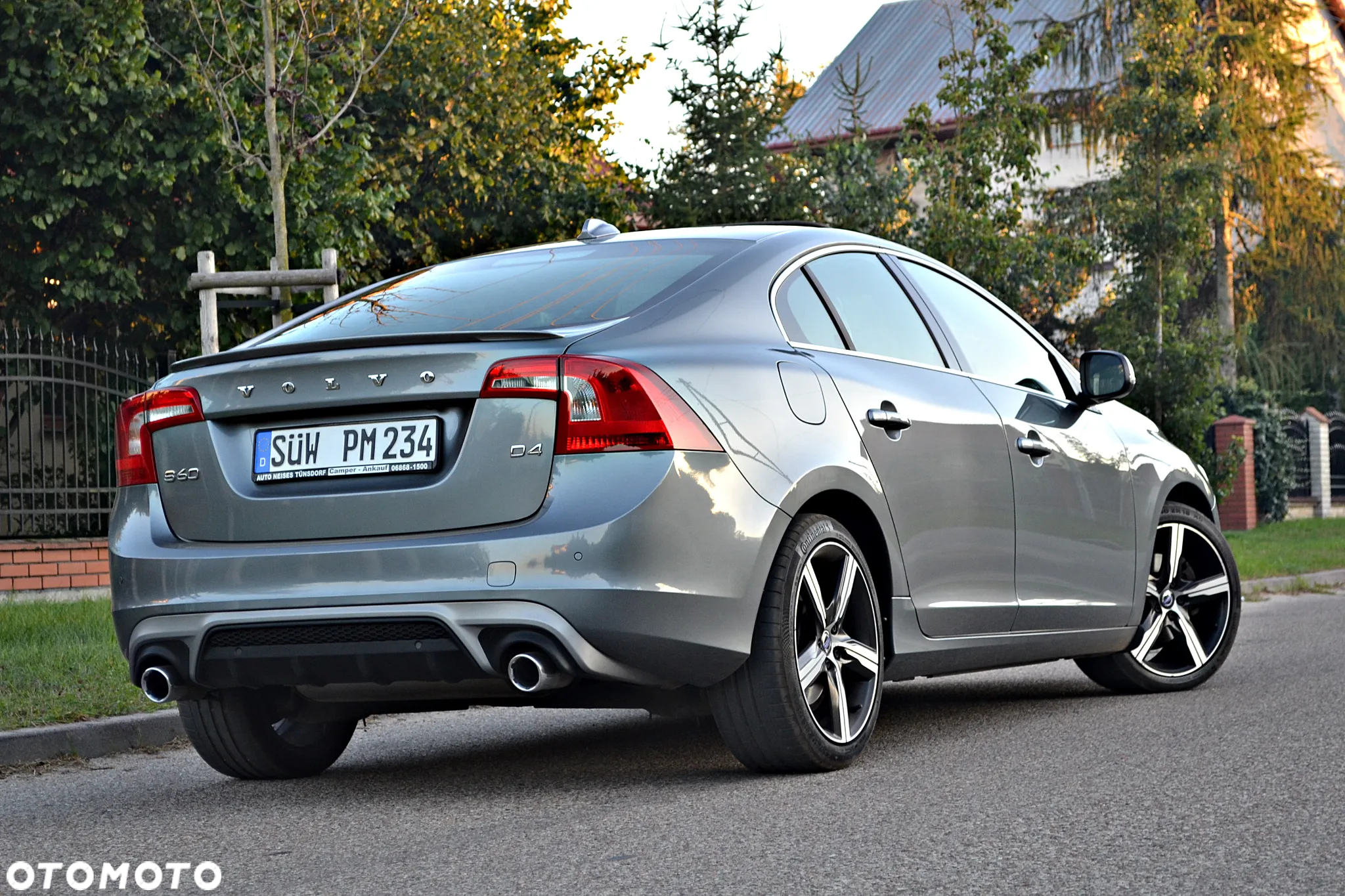 Volvo S60 D4 Geartronic RDesign - 14