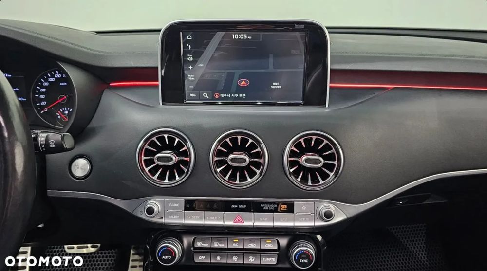 Kia Stinger 2.0 T-GDI L - 6