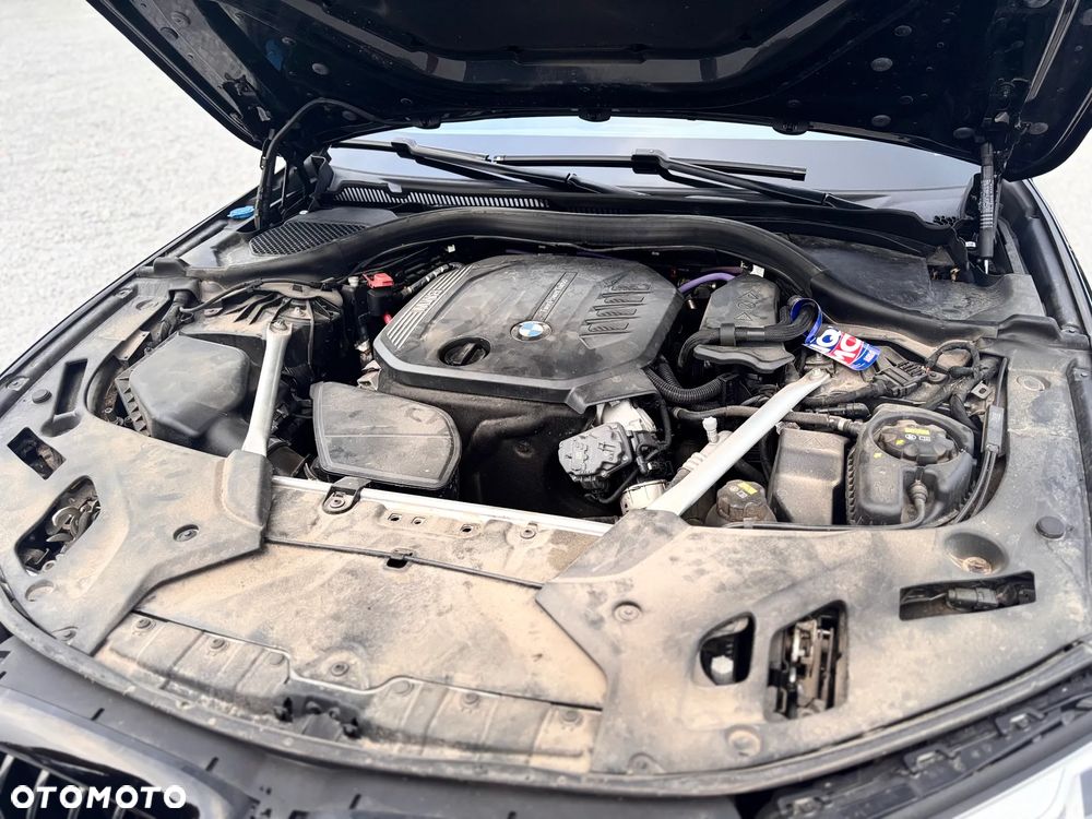 BMW Seria 5 - 16