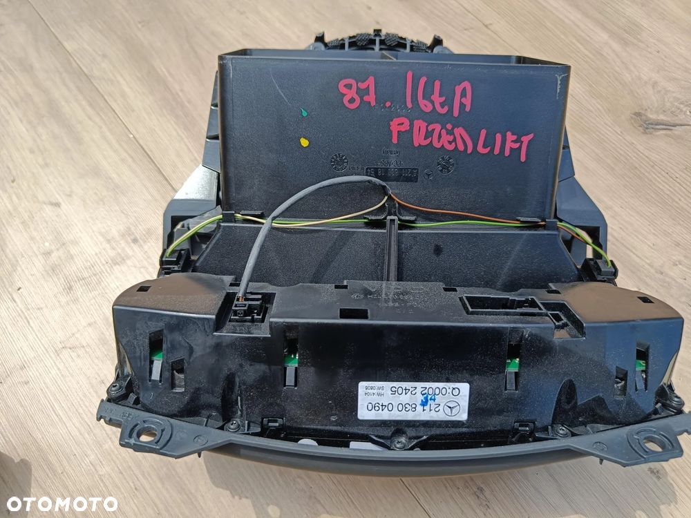 MERCEDES W211 PRZED LIFT KRATKA ŚRODKOWA IDEALNA NAWIEWU CZARNA - 6