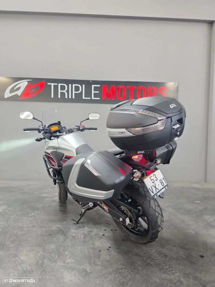 Honda X - 1