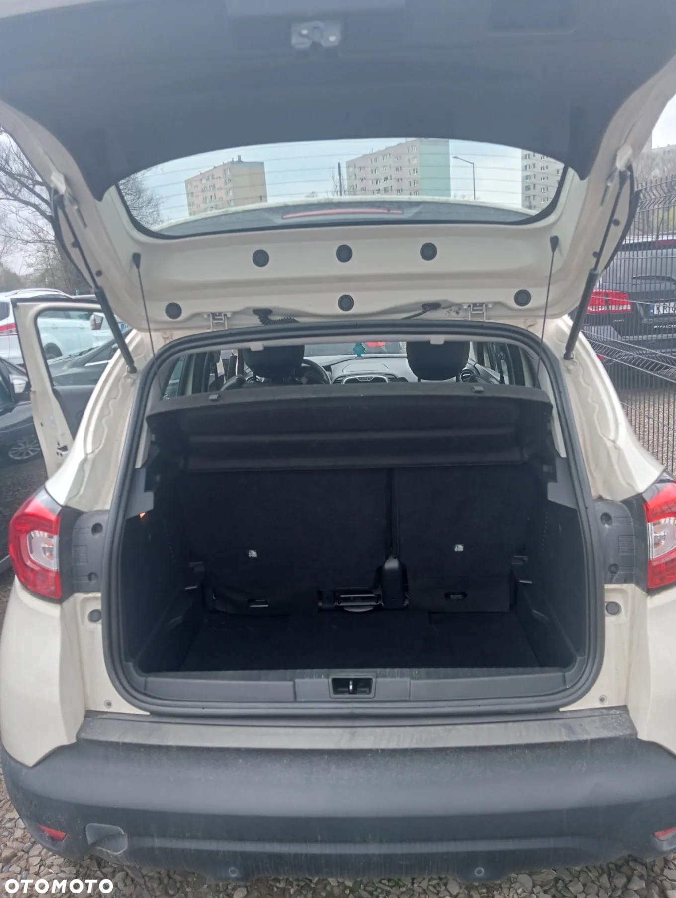 Renault Captur - 3
