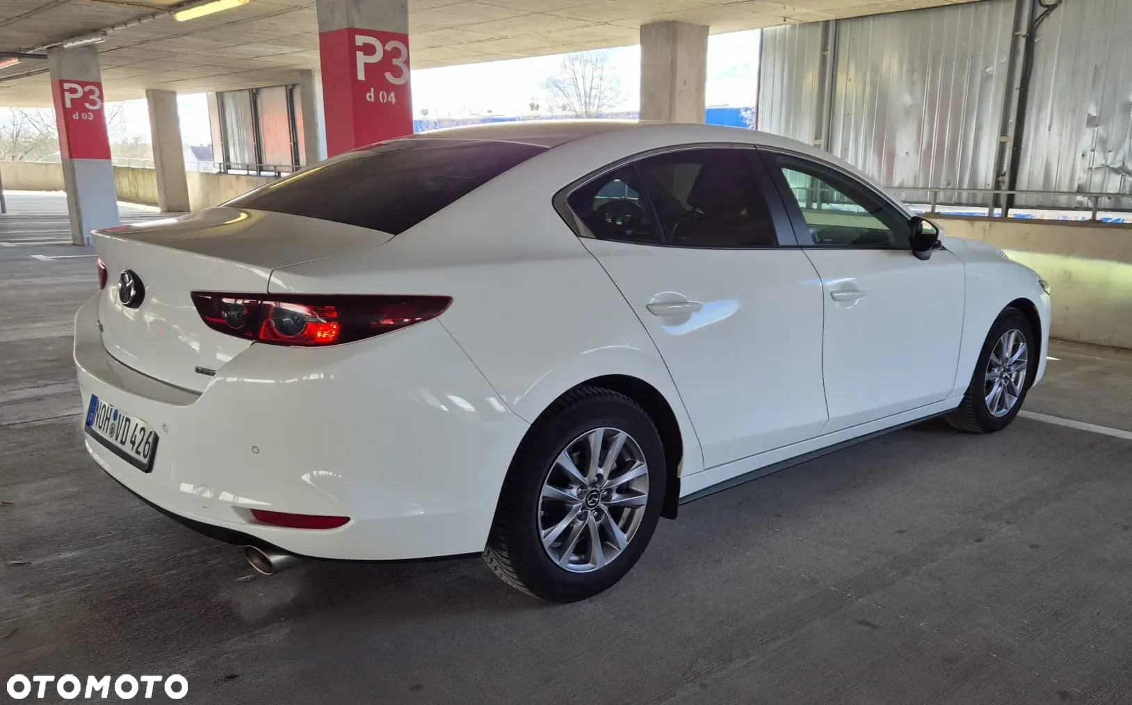 Mazda 3 - 4