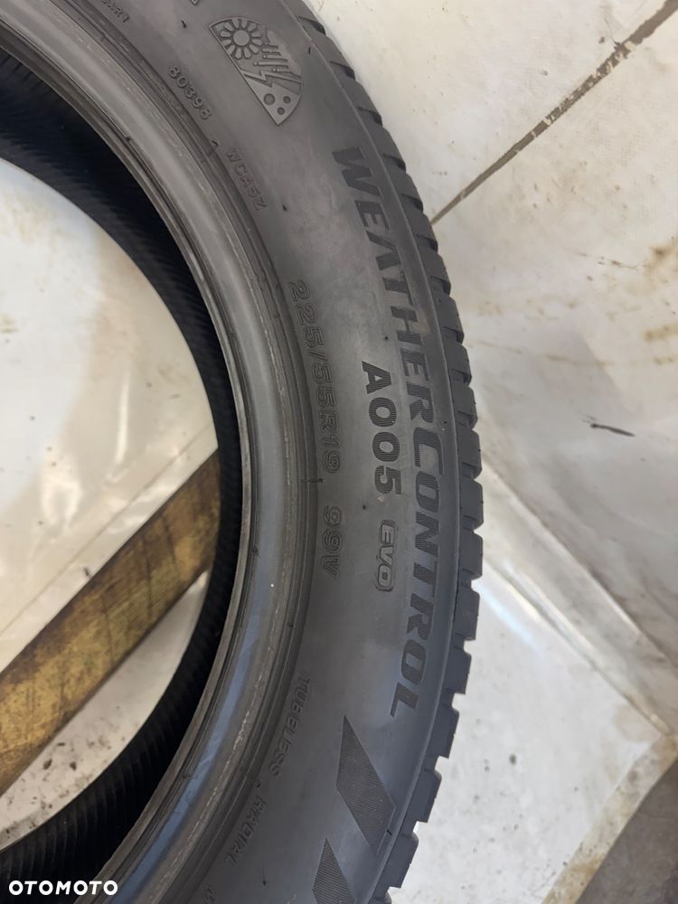 G-3031 225/55R19 99V BRIDGESTONE WEATHER CONTROL A005 - 4