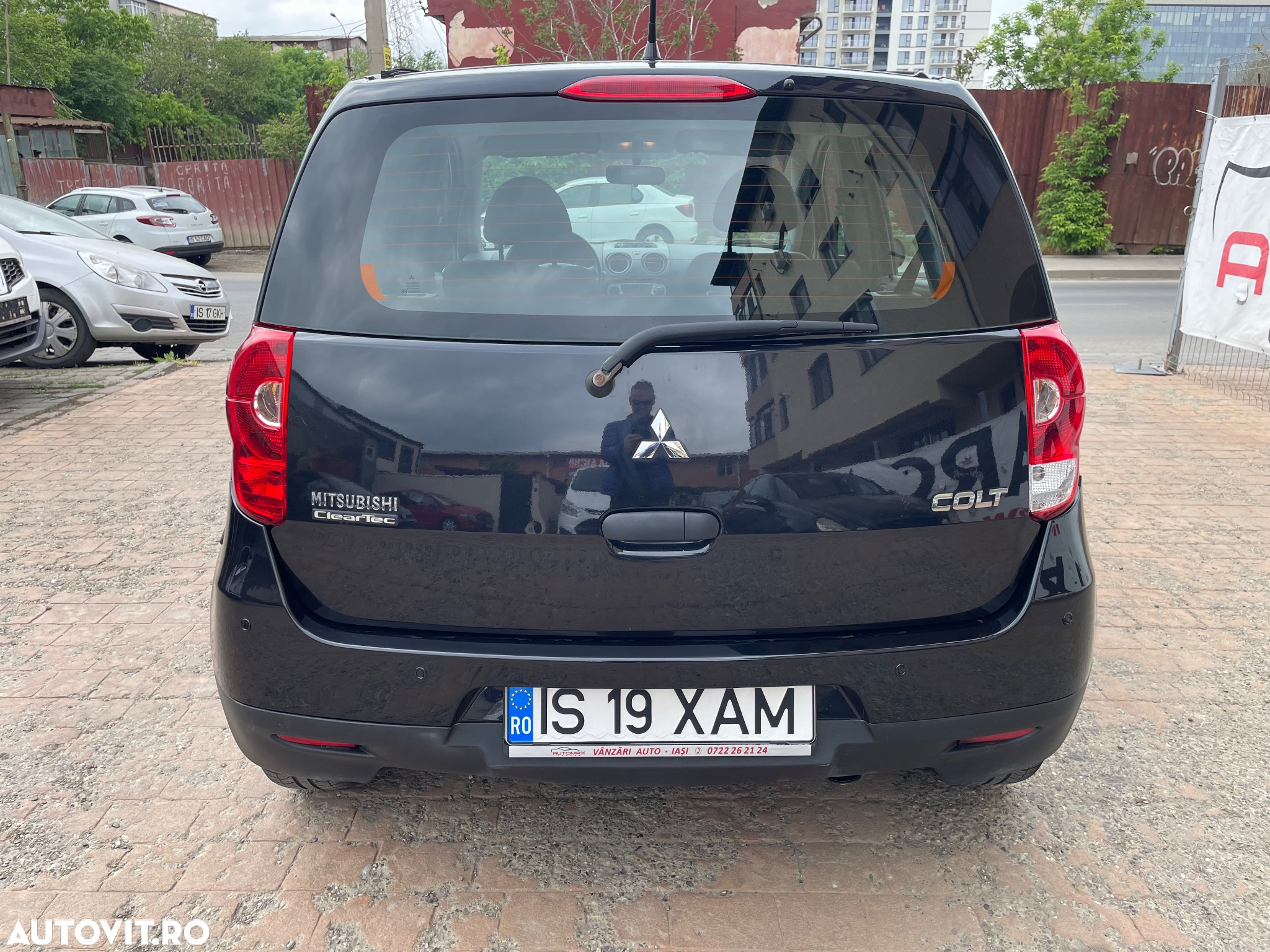 Mitsubishi Colt 1.3 Invite - 11