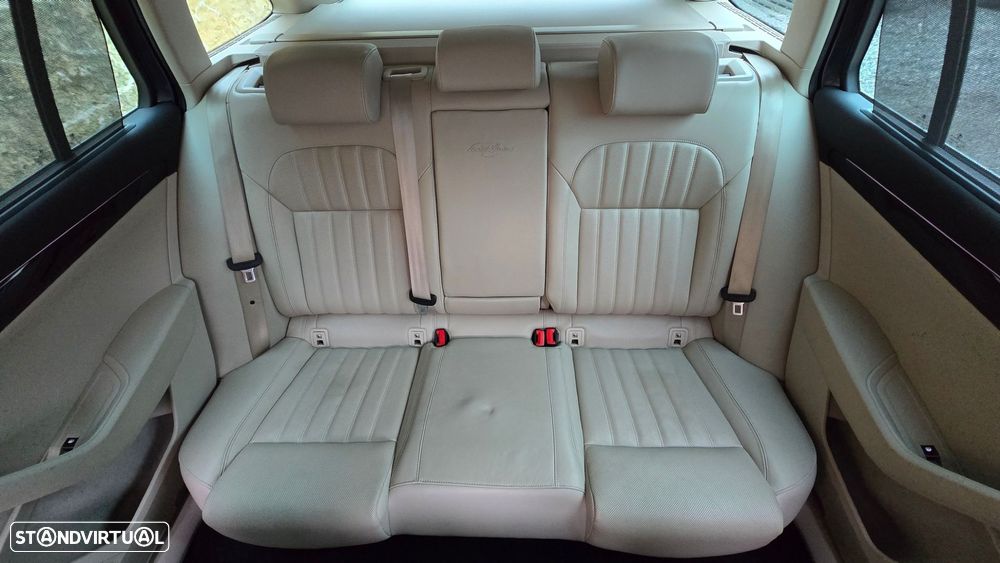 Skoda Superb Break 2.0 TDI Laurin&Klement DSG - 55