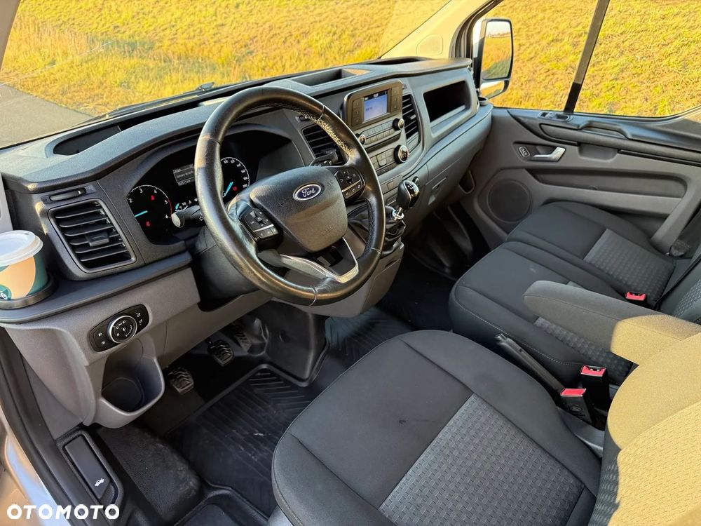 Ford Transit - 22