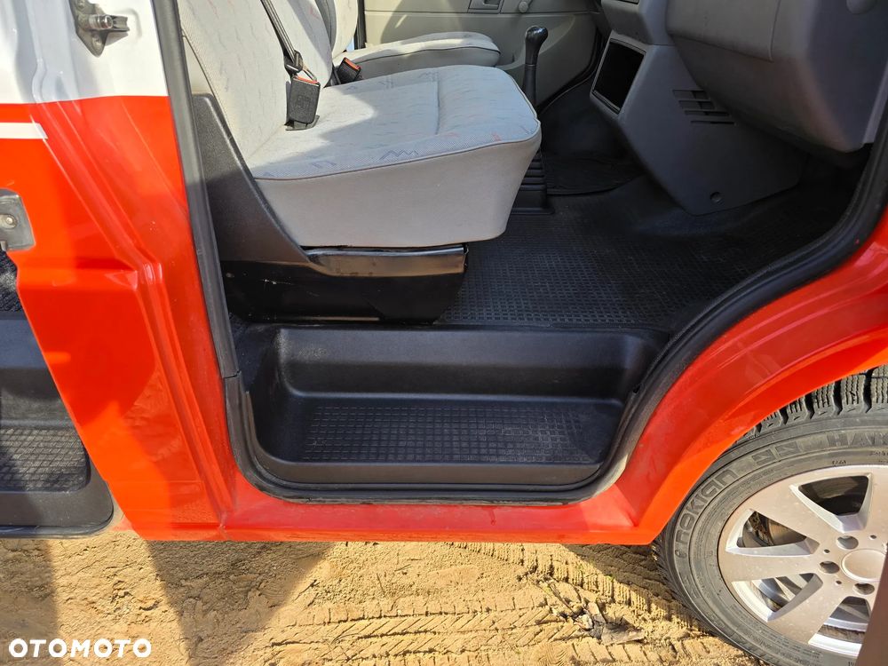 Volkswagen Transporter T4 - 17