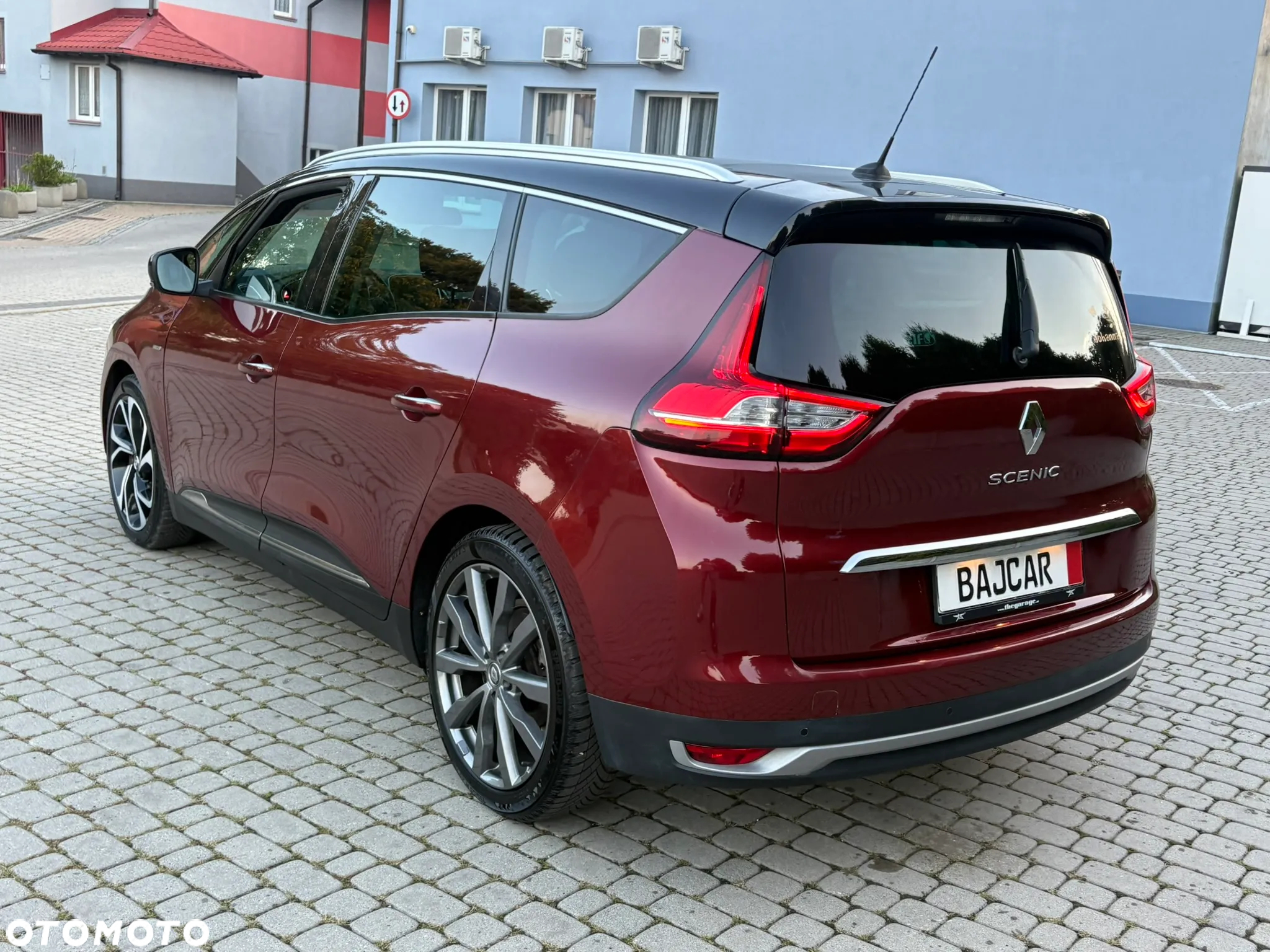 Renault Grand Scenic ENERGY TCe 115 S&S Bose Edition - 5