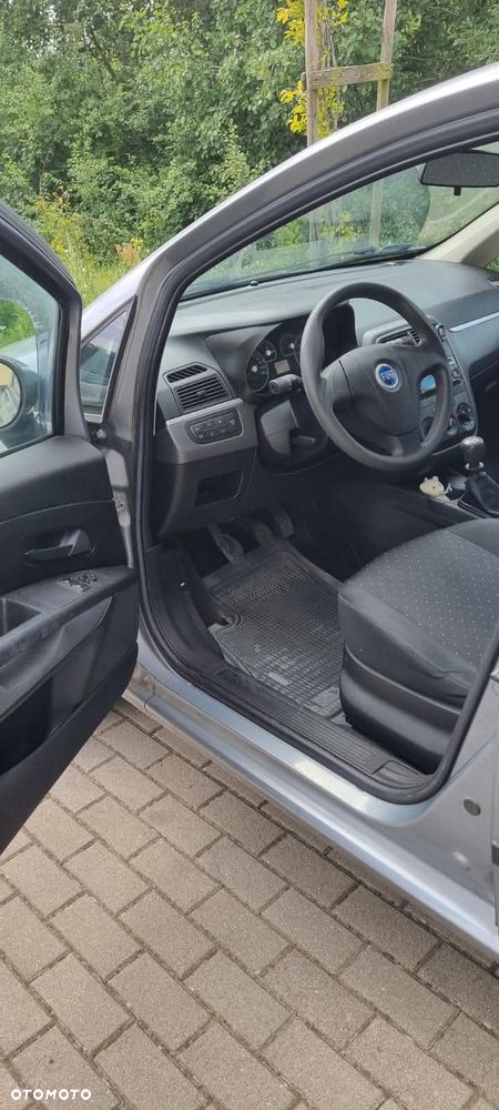 Fiat Punto - 8