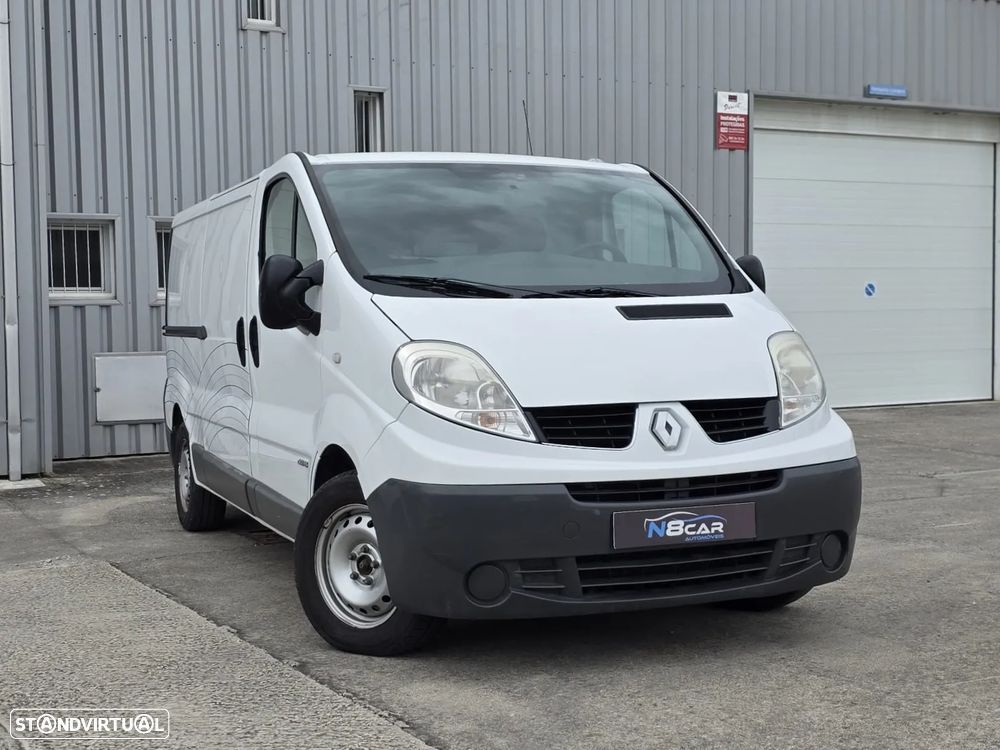 Renault Trafic - 1