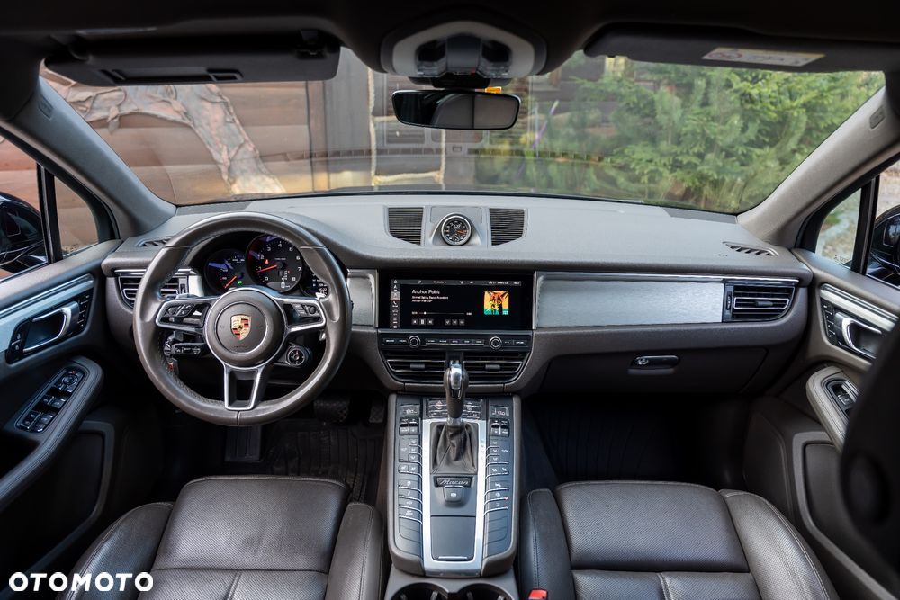 Porsche Macan Standard - 28
