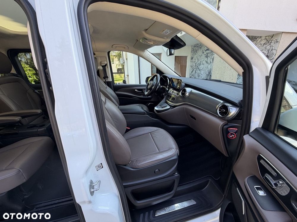 Mercedes-Benz Klasa V 300 d Exclusive 9G-Tronic (d³ugi) - 20