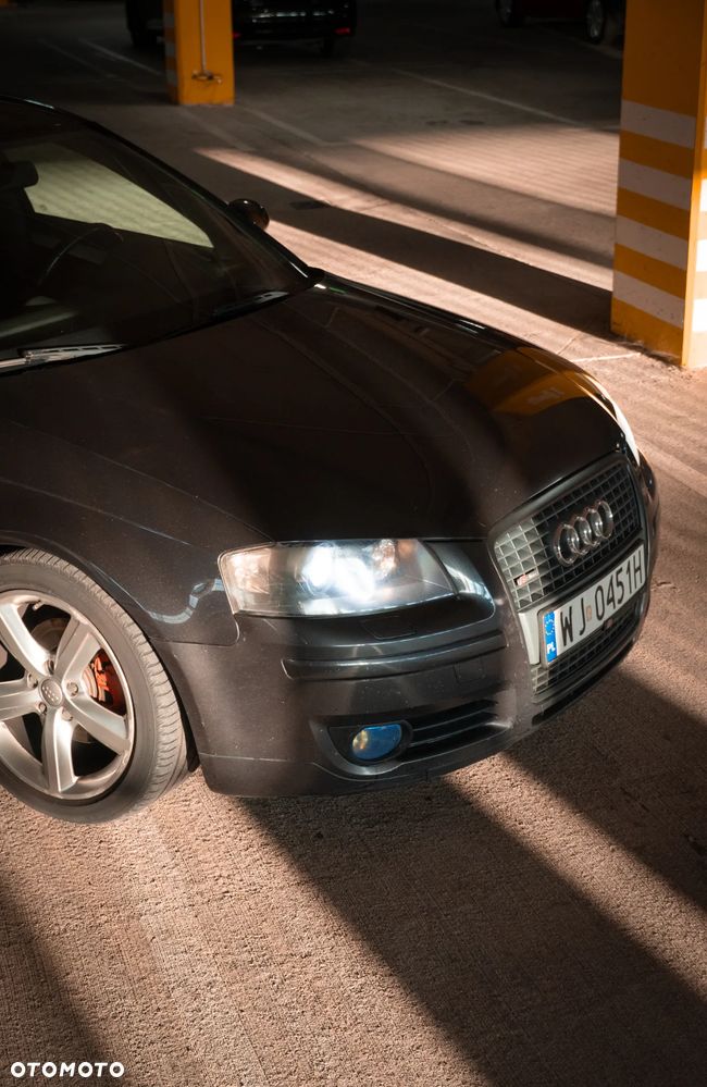 Audi A3 2.0 TDI DPF S line Sportpaket - 4