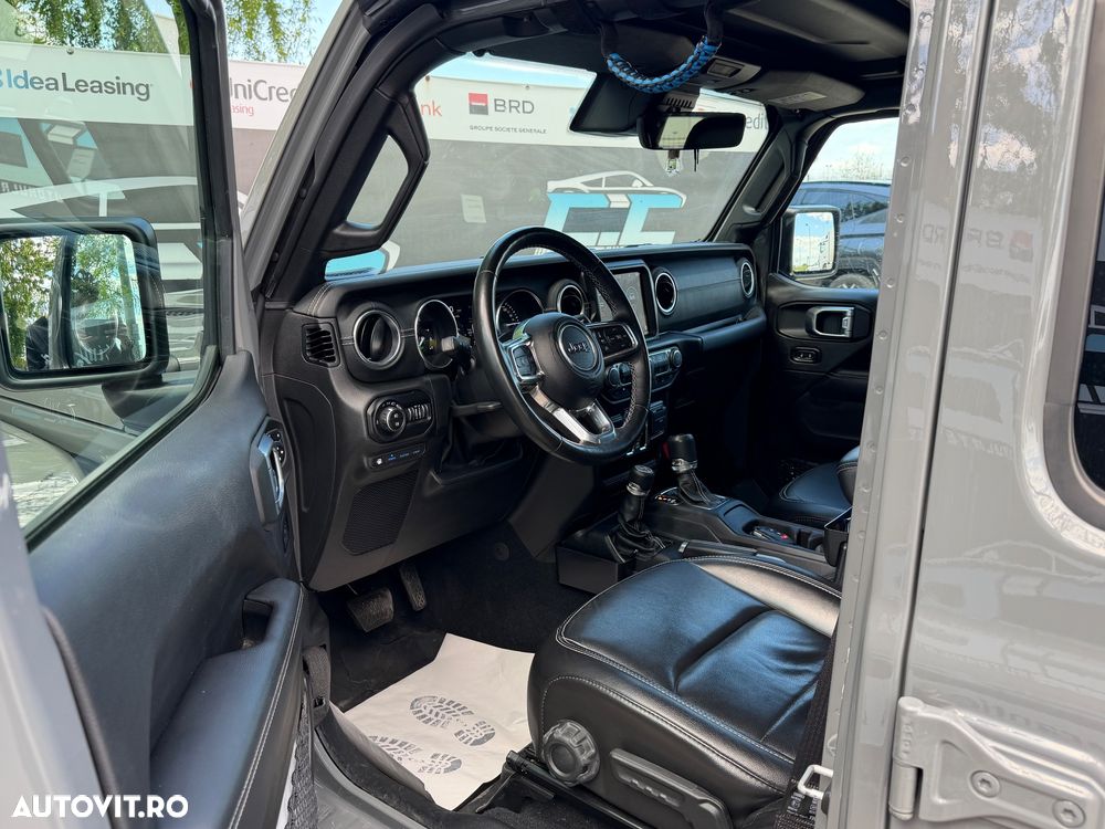 Jeep Wrangler 2.0 4xe AT8 PHEV Sahara - 11