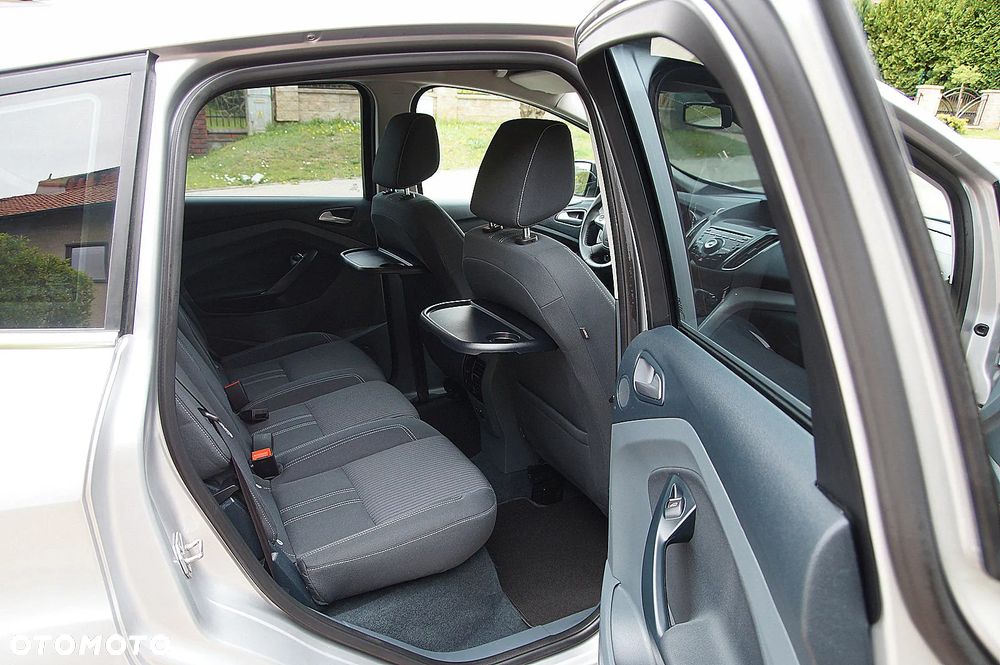 Ford C-MAX 1.6 Ti-VCT Titanium - 22
