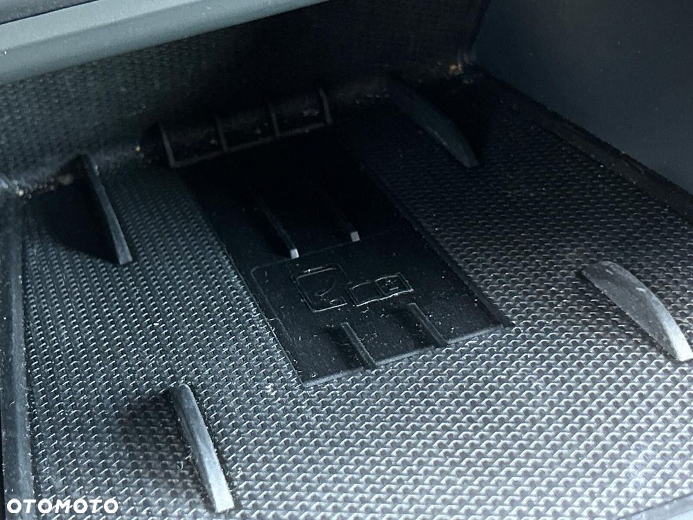 Cupra Formentor 1.5 eTSI mHEV DSG - 27