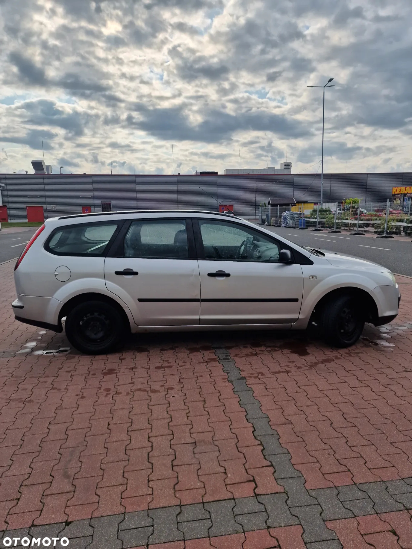 Ford Focus 1.6 TDCi Ghia - 8