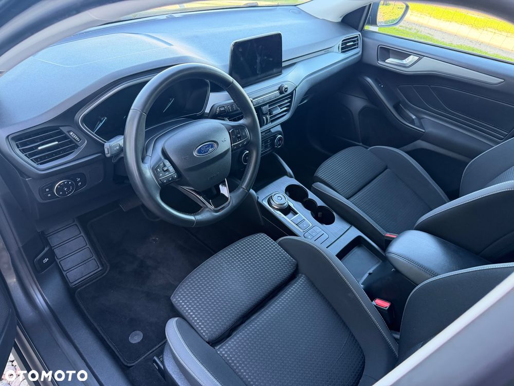 Ford Focus 1.5 EcoBlue Start-Stopp-System TITANIUM STYLE - 27