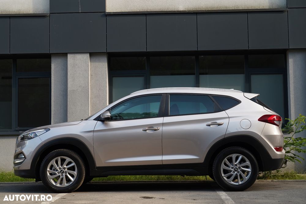 Hyundai Tucson blue 1.7 CRDi 2WD Classic - 11