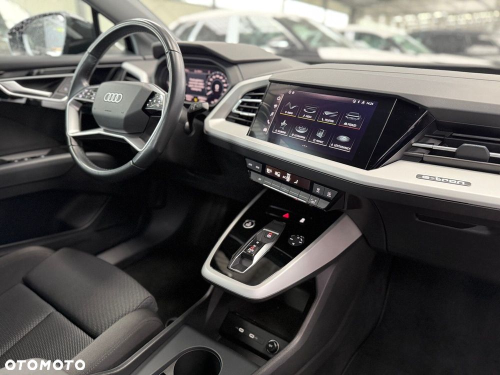 Audi Q4 e-tron - 18