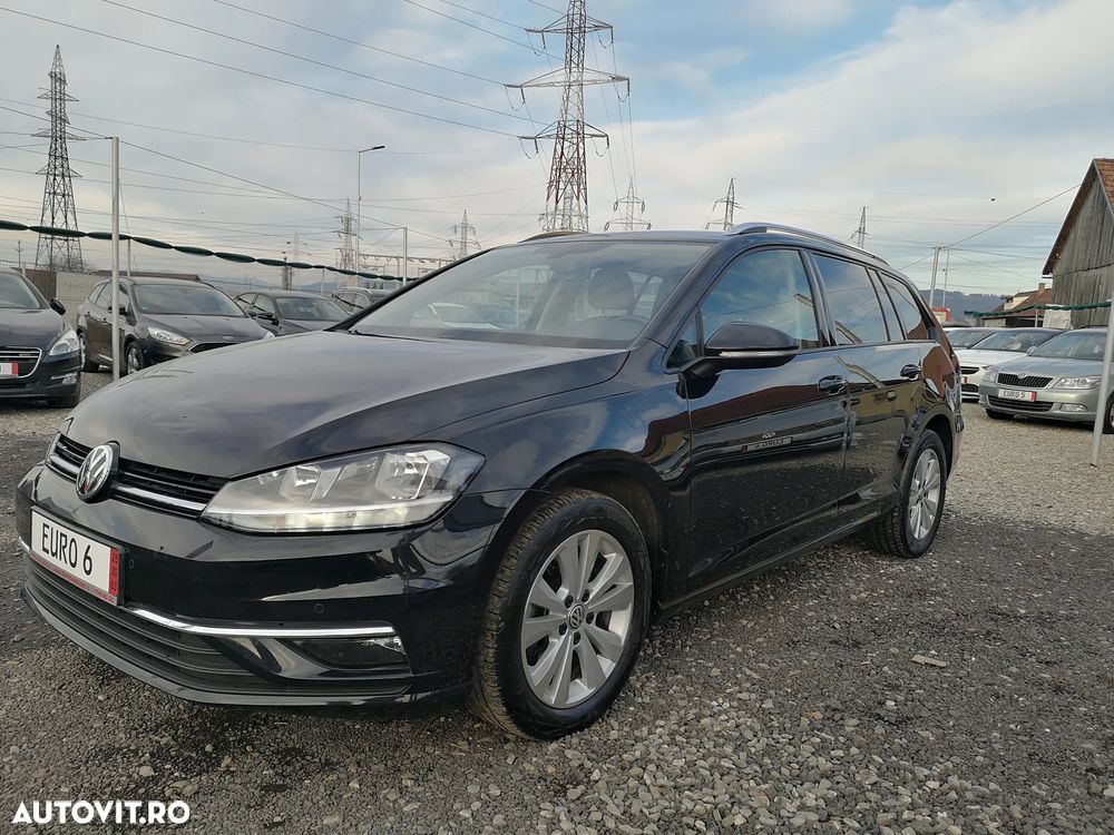 Volkswagen Golf - 3