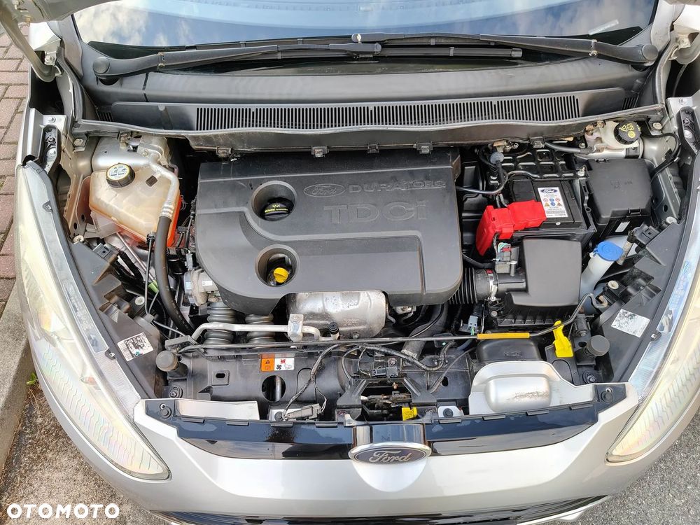 Ford B-MAX 1.6 TDCi Titanium - 38