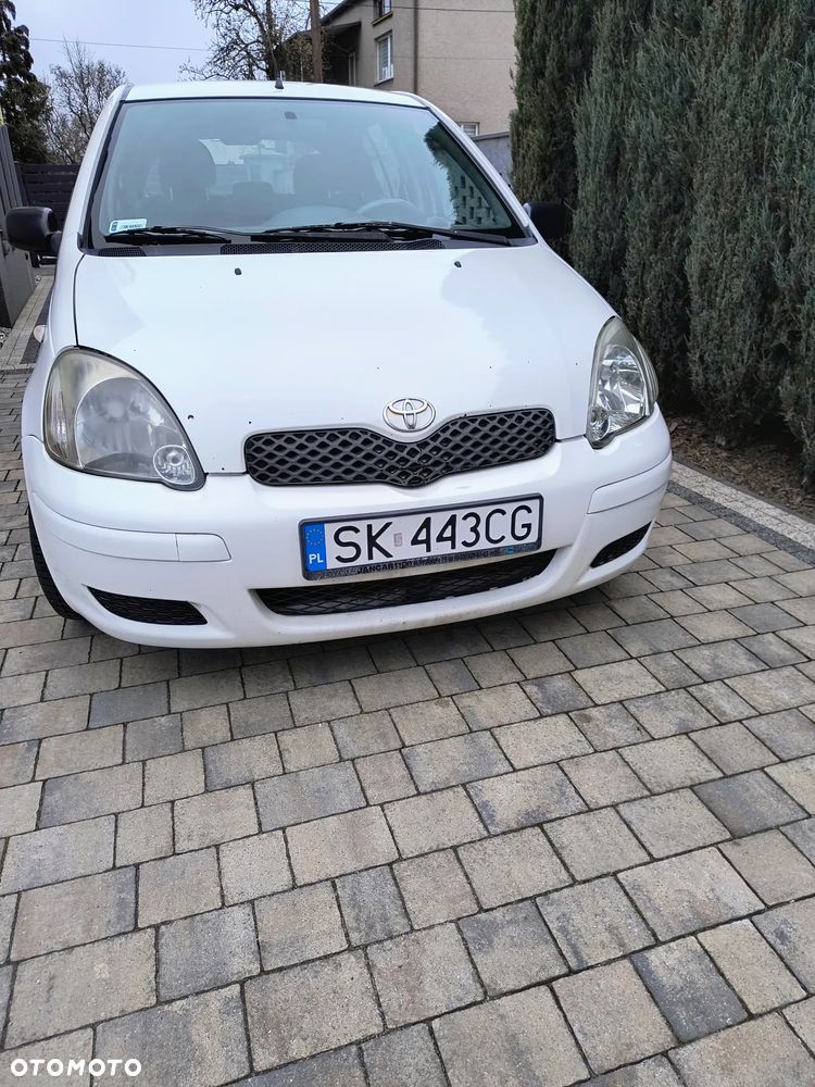 Toyota Yaris 1.3 Sol - 1