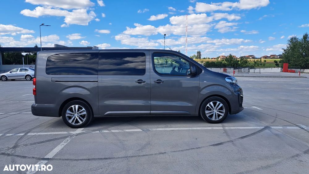 Peugeot Traveller - 11