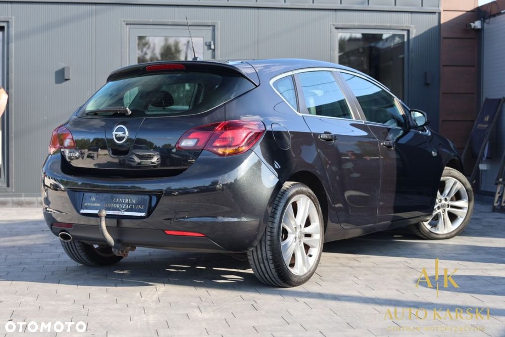 Opel Astra - 4