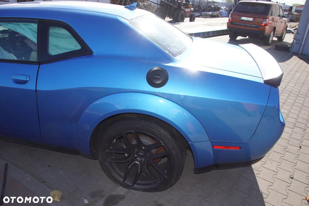 Auto na części 692106889 Dodge Challenger 6.4 2019 SRT brembo lakier pqd silnik skrzynia most zderzak lampa sanki fotele  szyba tylna klapa ćwiartka widebody hdx9 - 12