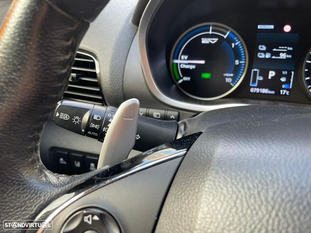 Mitsubishi Eclipse Cross - 22