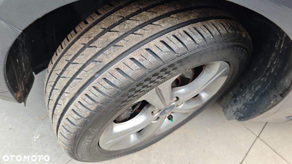 Ford S-Max 2.0 Titanium - 25