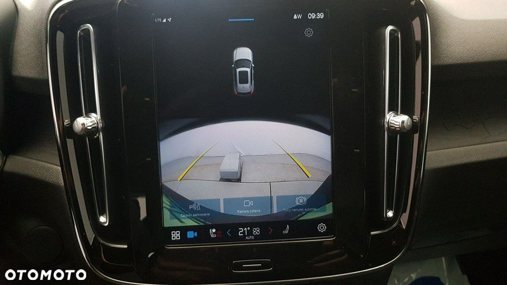 Volvo XC 40 - 21