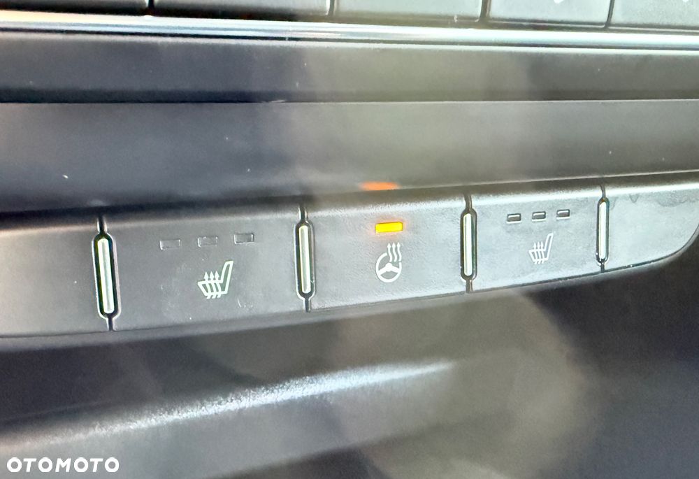 Kia XCeed 1.4 T-GDI L Business Line - 27