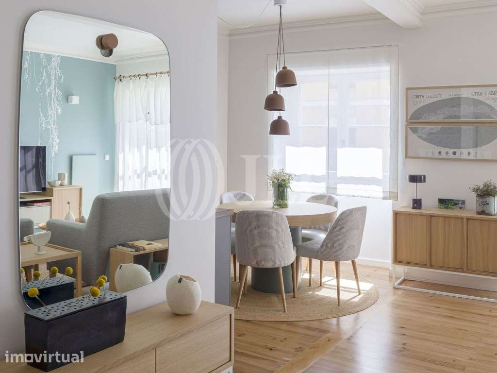 Apartamento T3, totalmente renovado,na Lapa, em Lisboa - Grande imagem: 2/24