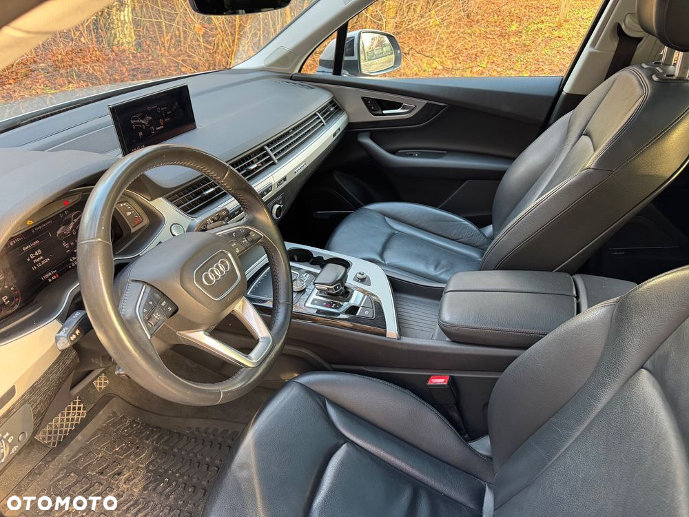Audi Q7 3.0 TFSI Quattro Tiptronic - 9