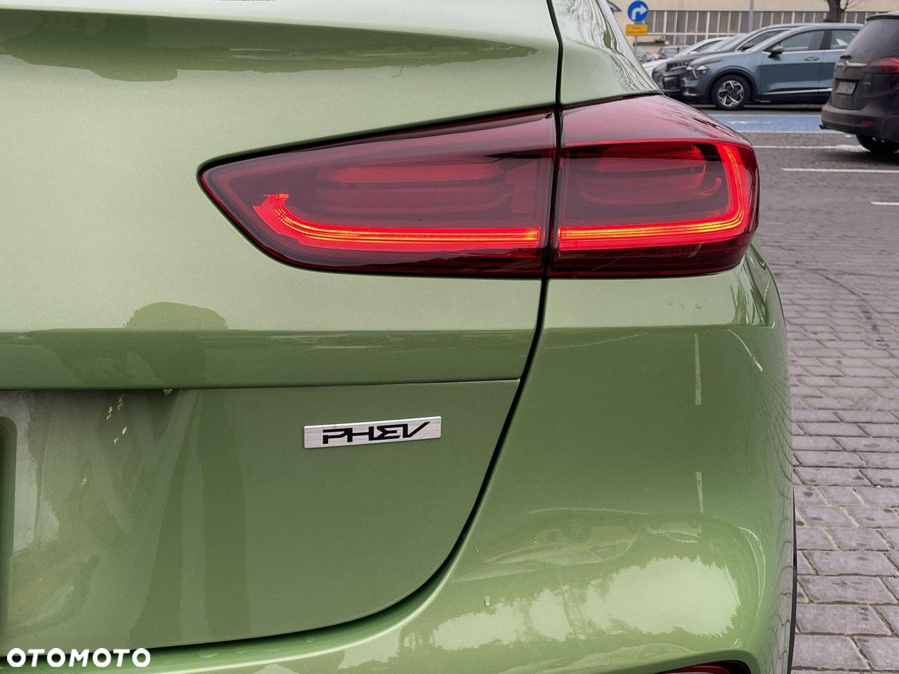 Kia XCeed - 35