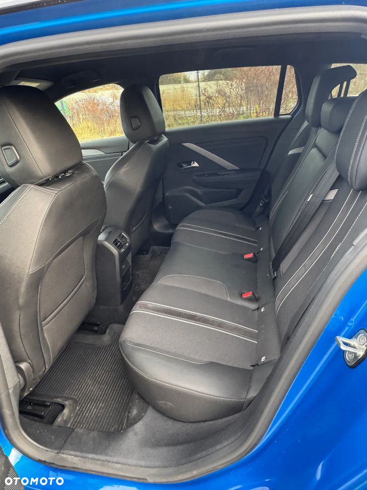 Opel Astra 1.2 T GS S&S - 14