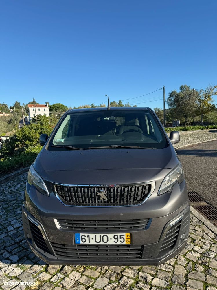 Peugeot Traveller - 1