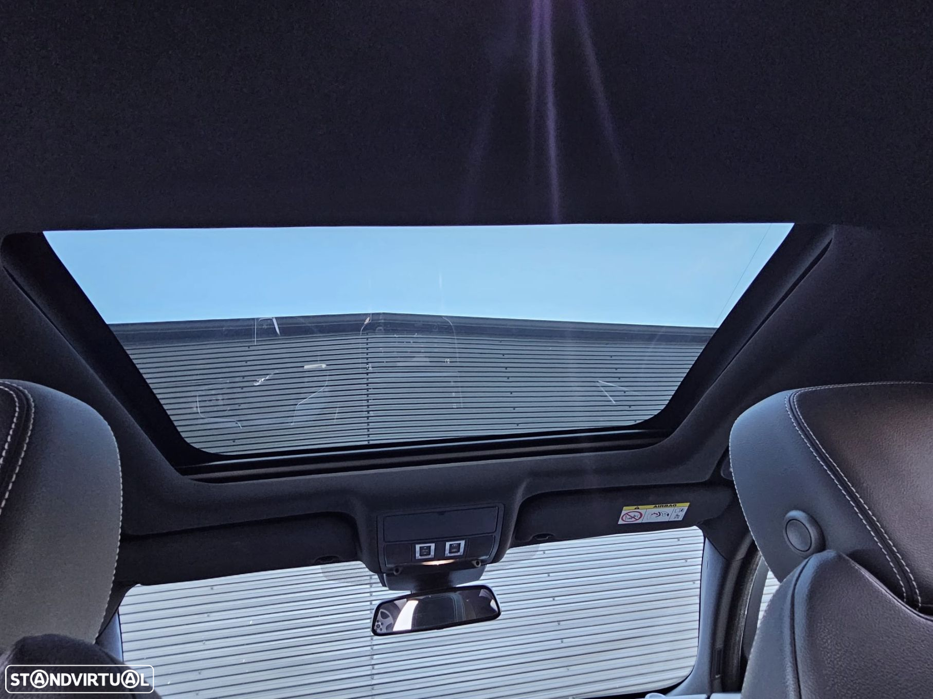 Jaguar XE 2.0 D R-Sport Aut. - 24