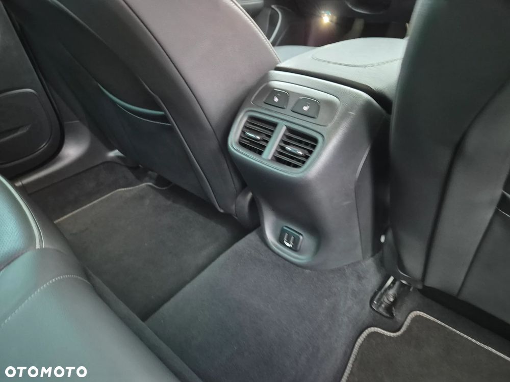 Opel Insignia 2.0 T 4x4 GSi S&S - 30